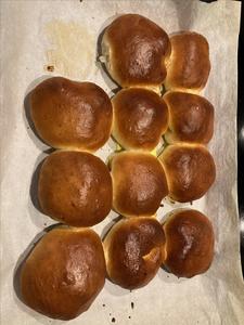 Char_Siu_Bao_Baked_1